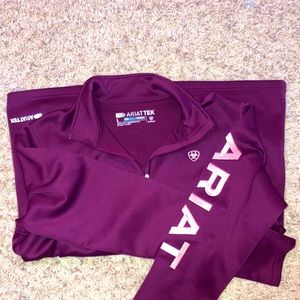 Worn a couple times. In perfect condition. Got as a gift, just not my style!